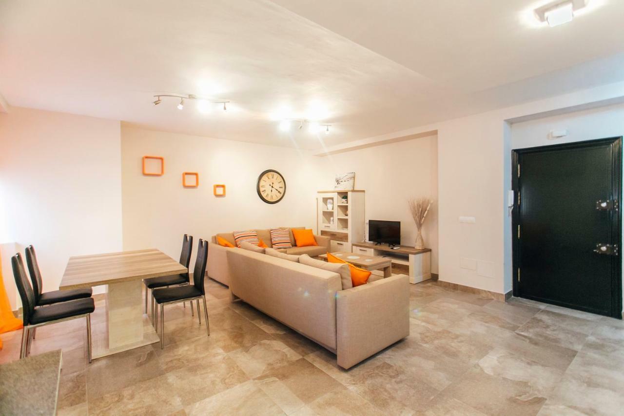 Wide And Diaphanous- 3Bd 2Bth- Alcazar Sevilla Exterior foto